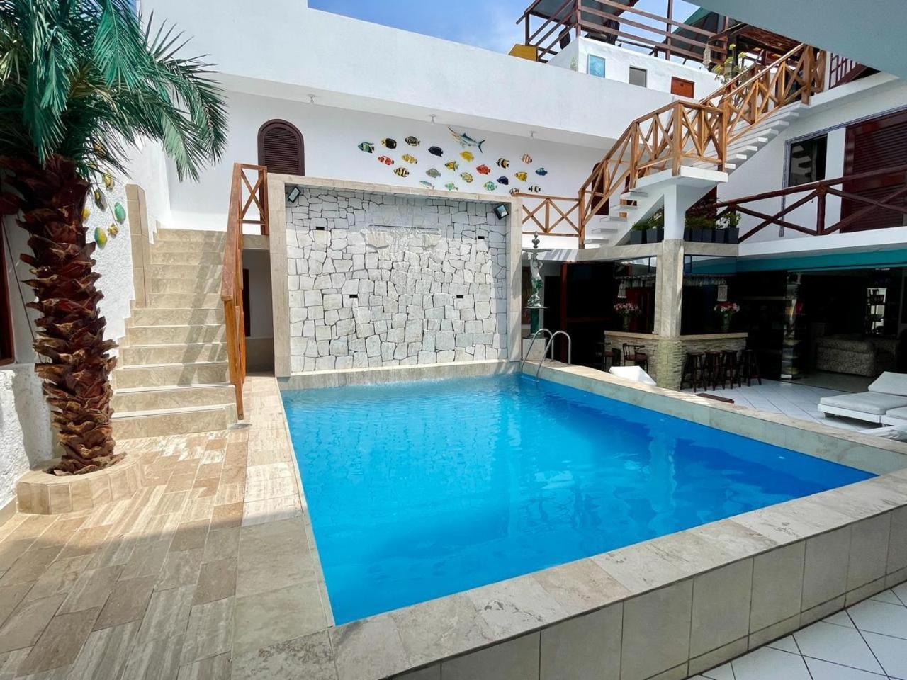 Hostal Ocean Pacifico 푼타네그라 외부 사진