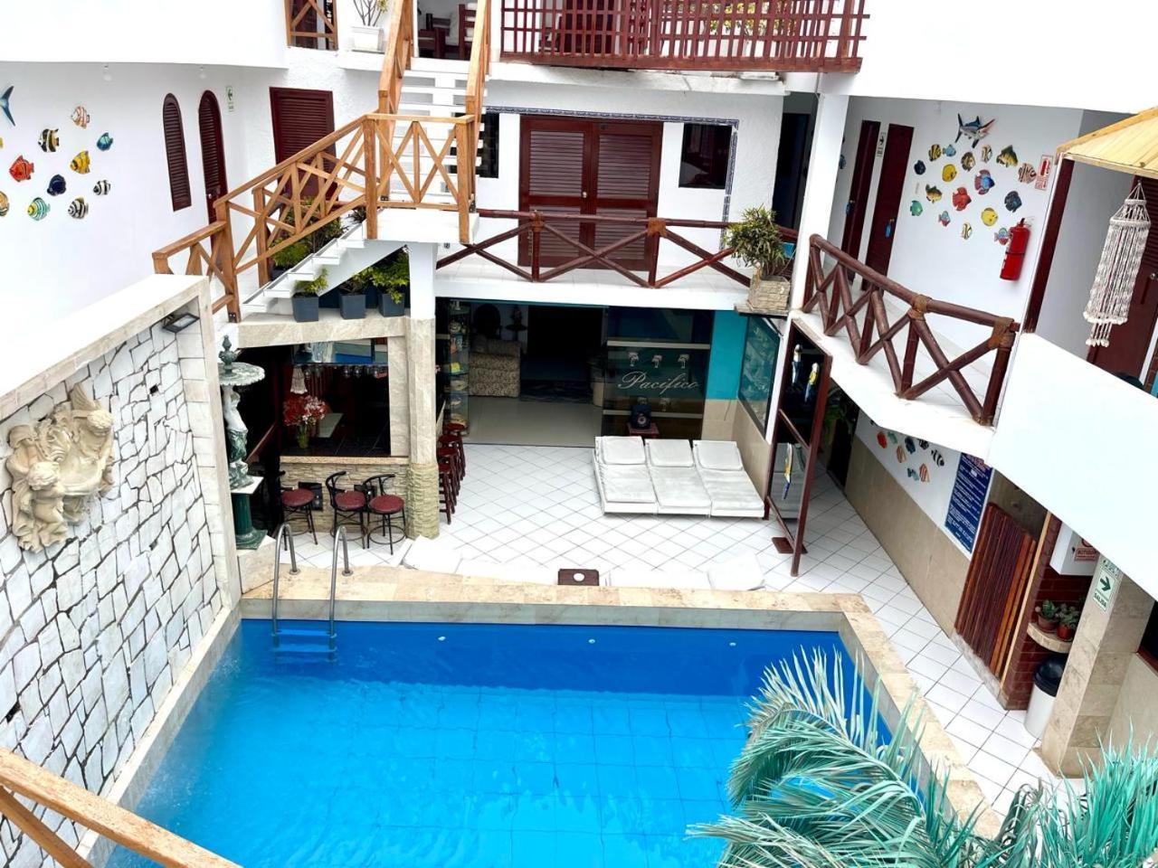 Hostal Ocean Pacifico 푼타네그라 외부 사진