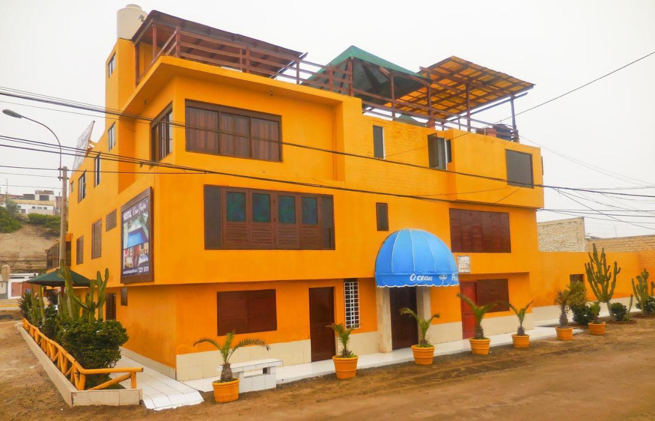 Hostal Ocean Pacifico 푼타네그라 외부 사진